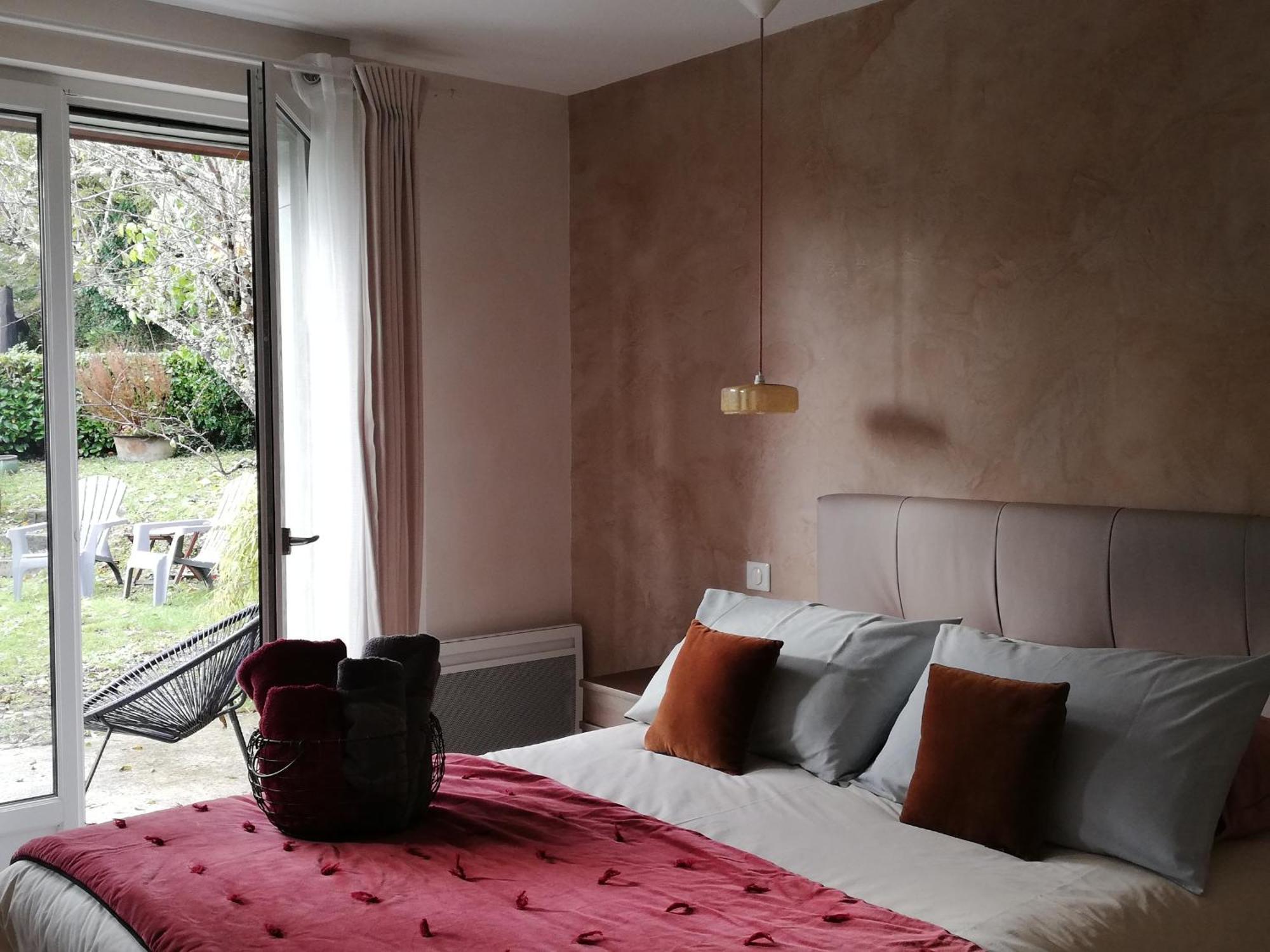 Hotel Les Perluètes à Carennac Extérieur photo